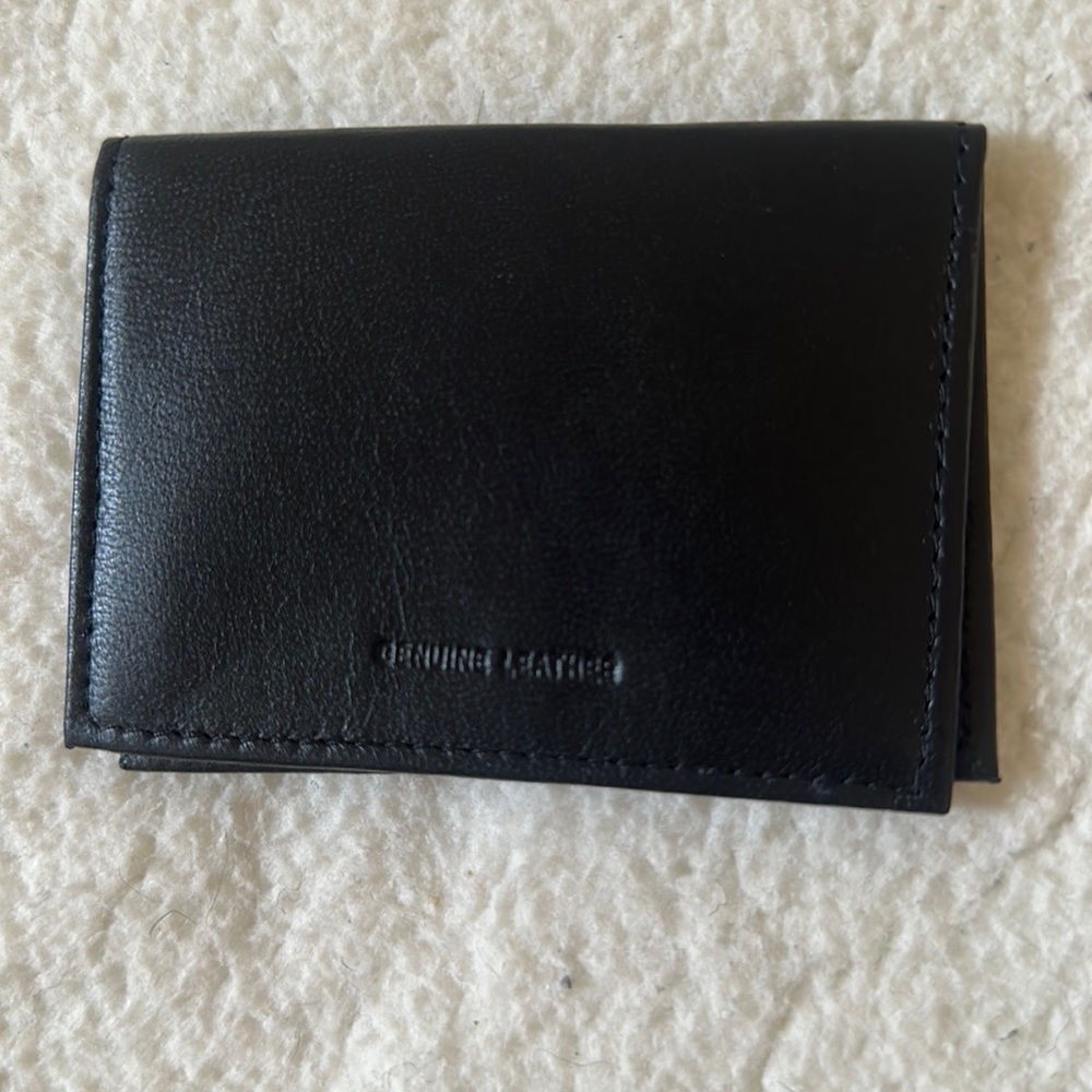 Tommy Hilfiger | Black Genuine Leather Card Holder - Picture 3 of 3